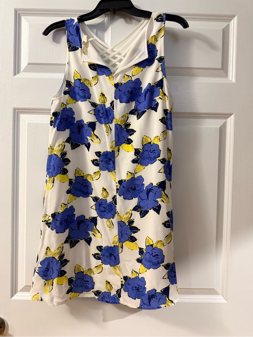 Girls White Floral Dress with Blue and Yellow Roses